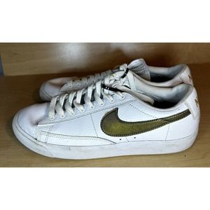 Nike Blazer Low Premium White Metallic Gold BQ7460-10 B Grade Sz Men 8.5